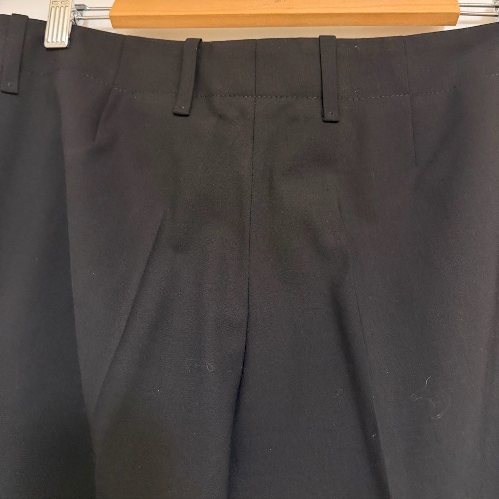 Hugo Boss Classic Black Flare Pants in wool fabric - Picture 4 of 9